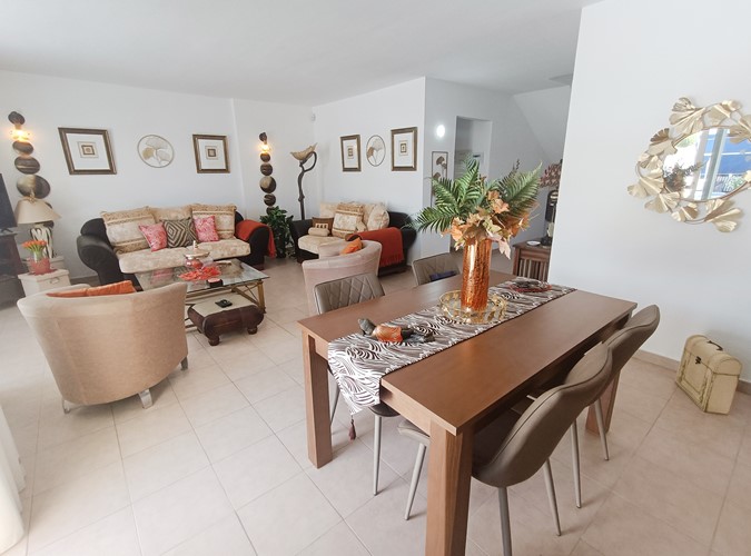 3 bed semi-detached house for sale in Las Encinas, El Madronal