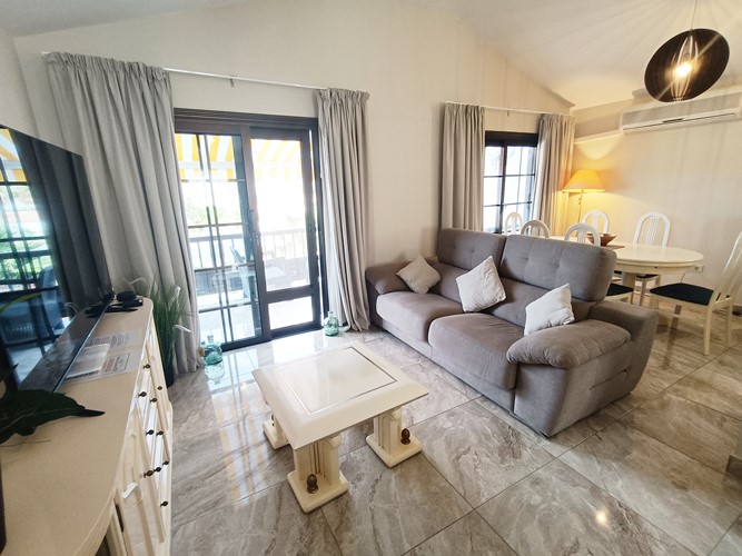 2 bed apartment for sale in Augusta Park, Amarilla Golf