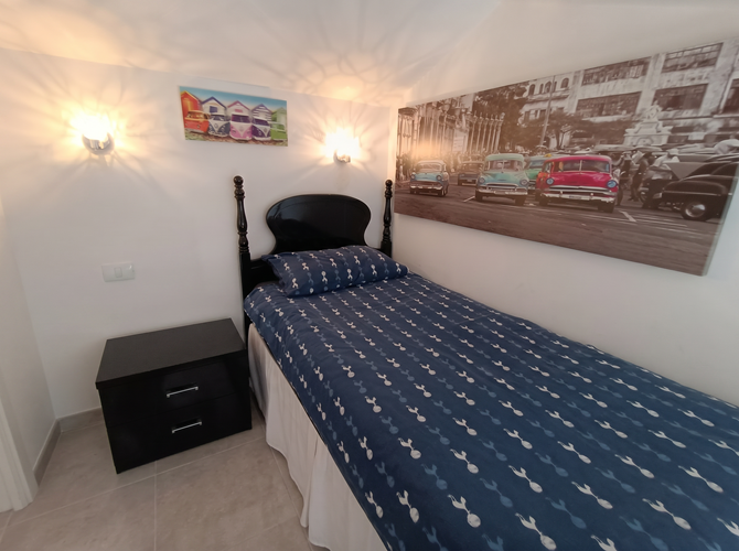 2 bed penthouse for sale in Parque Albatros, Golf del Sur