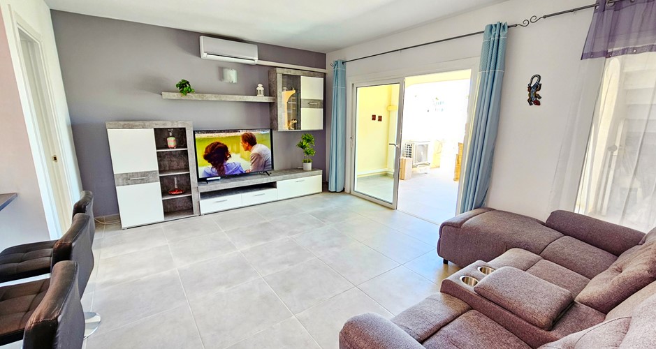 2 bed apartment for sale in The Palms, Golf del Sur