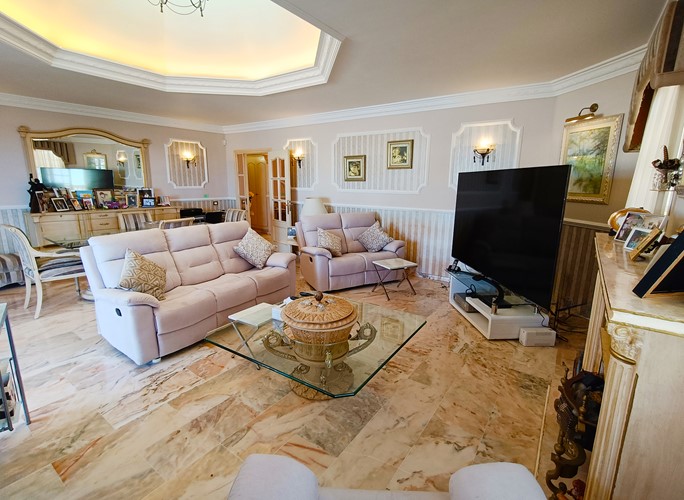 4 bed villa for sale in Callao Salvaje