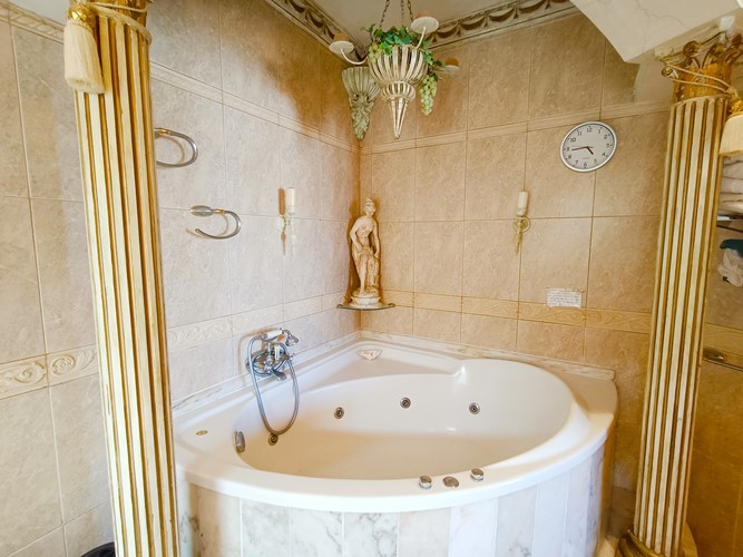 4 bed villa for sale in Callao Salvaje