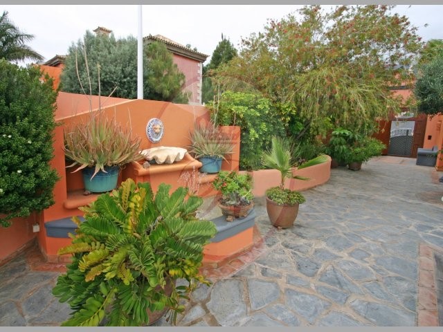 El Galeon 4 Bed Villa For Sale