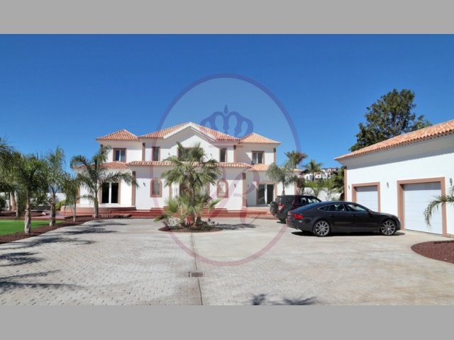 La Caleta 5 Bed Villa For Sale