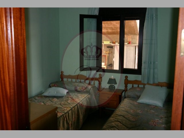 El Galeon 4 Bed Apartment For Sale