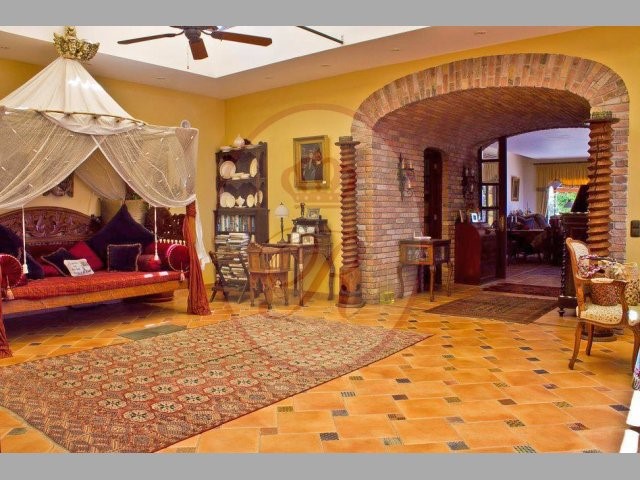 Los Cristianos 5 Bed Villa For Sale