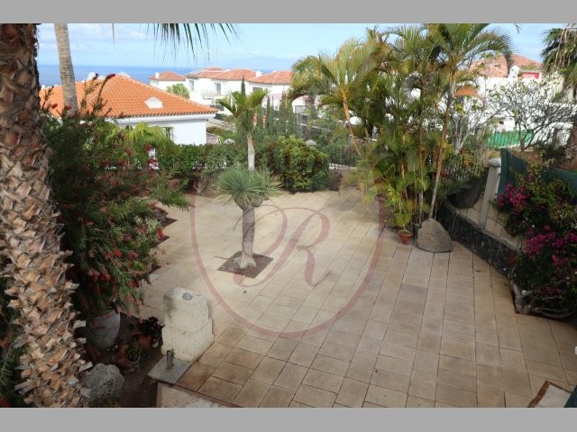 Chayofa 4 Bed Villa For Sale