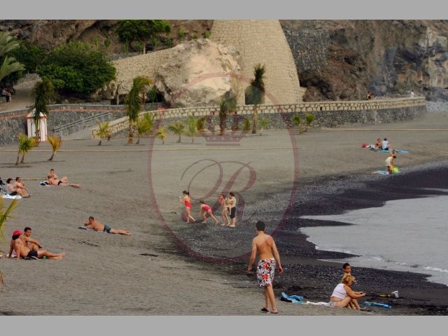 Playa San Juan 2 Bed Apartment For Sale