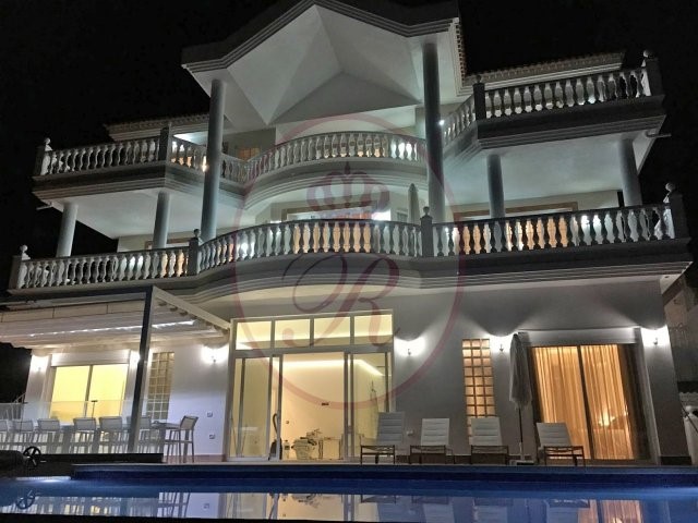 Roque del Conde 7 Bed Villa For Sale