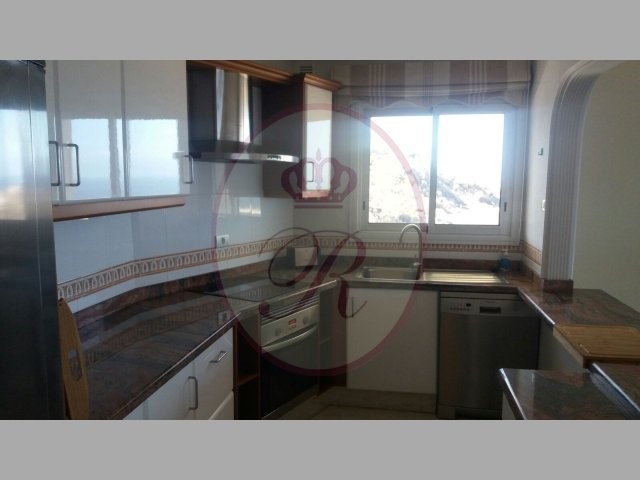Los Gigantes 2 Bed Apartment For Sale