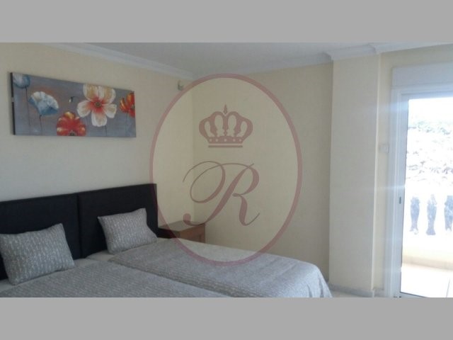 Los Gigantes 2 Bed Apartment For Sale