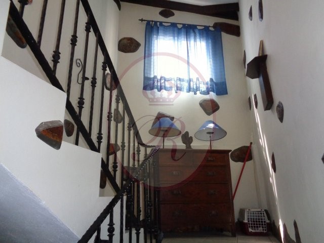  4 bed rustic house for sale in Marazul