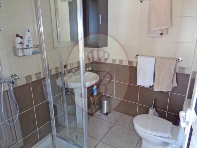  4 bed rustic house for sale in Marazul