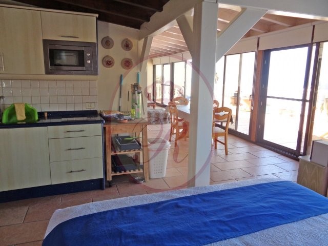  4 bed rustic house for sale in Marazul