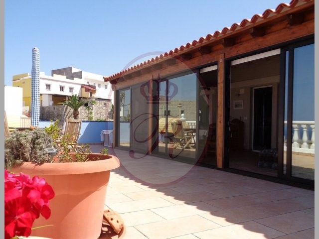 4 bed rustic house for sale in Marazul