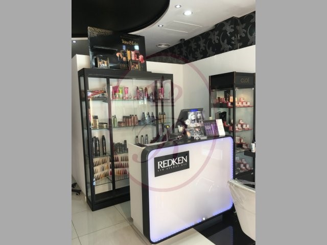 Empty Local for sale in Las Americas