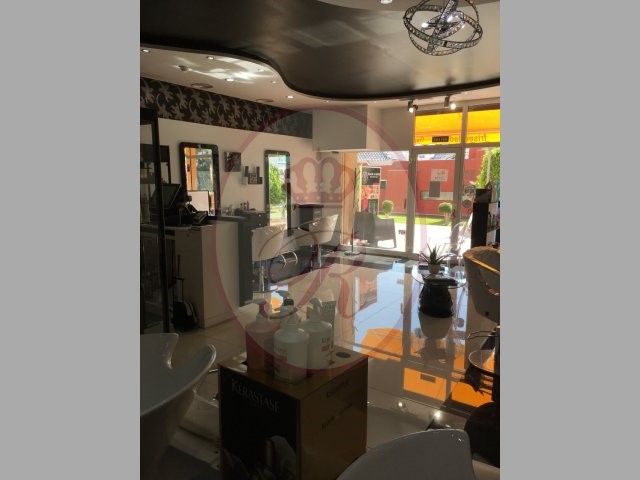 Empty Local for sale in Las Americas