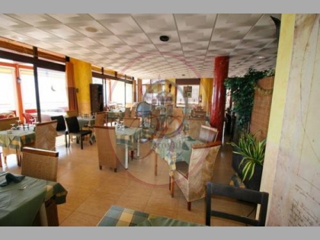 Fully Equipped Local for sale in Puerto de Santiago