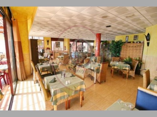 Fully Equipped Local for sale in Puerto de Santiago