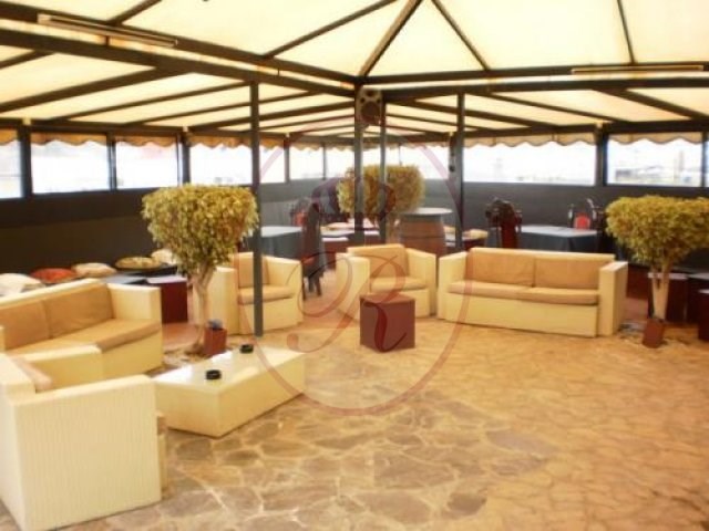 Restaurant for sale in Buzanada