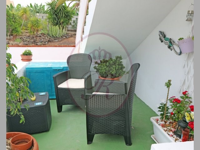 2 bed townhouse for sale in Callao Park, Callao Salvaje