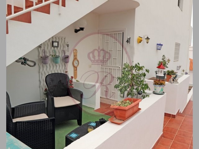 2 bed townhouse for sale in Callao Park, Callao Salvaje