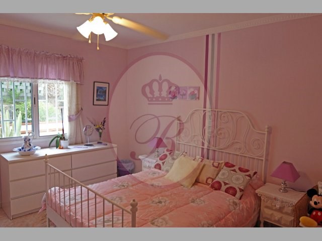 2 bed townhouse for sale in Callao Park, Callao Salvaje