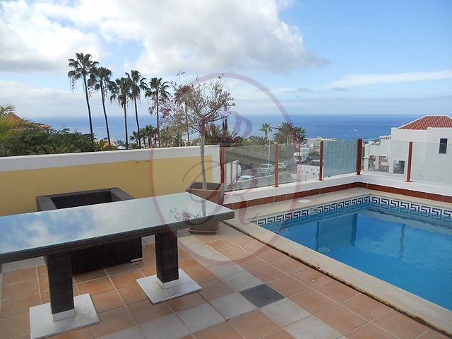 5 bed villa for sale in Mirador del Sol, San Eugenio Alto