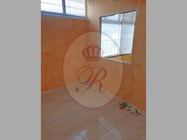 Empty Local for long term rent in Colon I, Los Cristianos