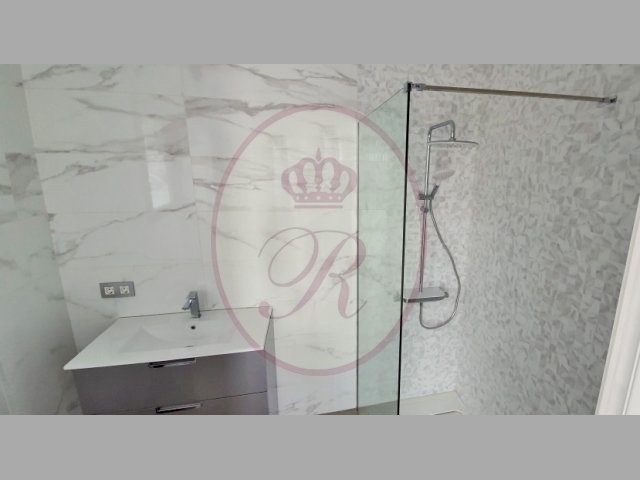 5 bed villa for sale in Balcon del Duque, El Duque