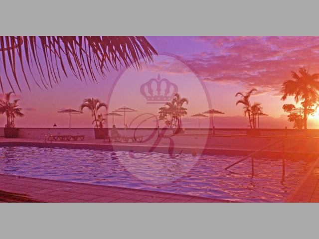 2 bed apartment for sale in Sunset Bay, Torviscas Bajo