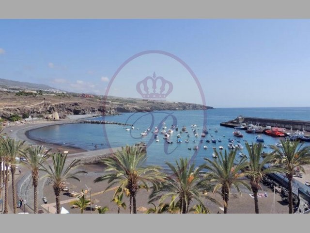 2 bed penthouse for sale in Playa San Juan