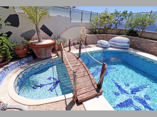 3 bed villa for sale in Los Gigantes