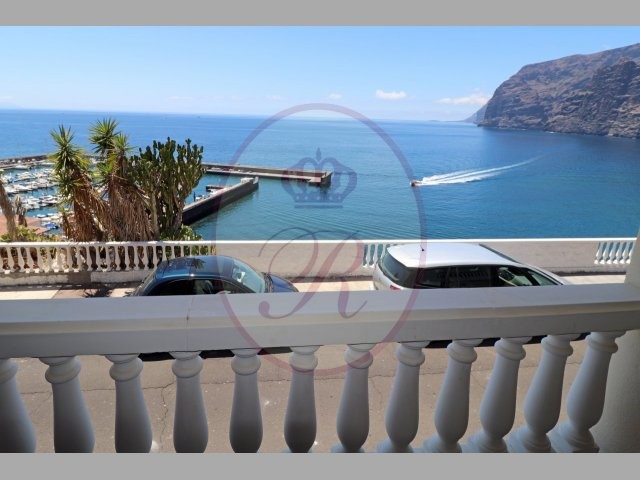3 bed villa for sale in Los Gigantes