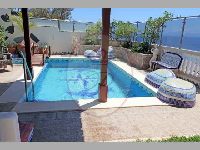 3 bed villa for sale in Los Gigantes