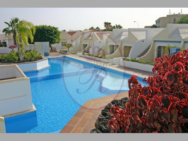 2 bed bungalow for sale in The Palms, Golf del Sur