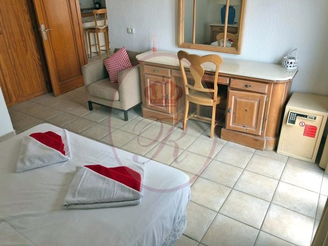 2 bed apartment for sale in Beverly Hills Club, Los Cristianos