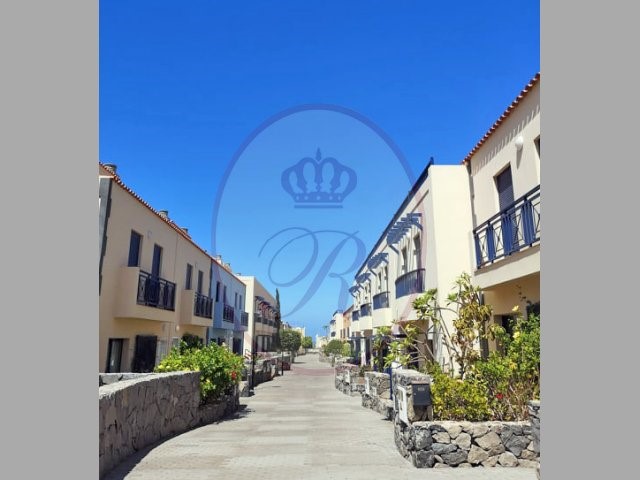 3 bed townhouse for sale in Club de Mar, Palm Mar