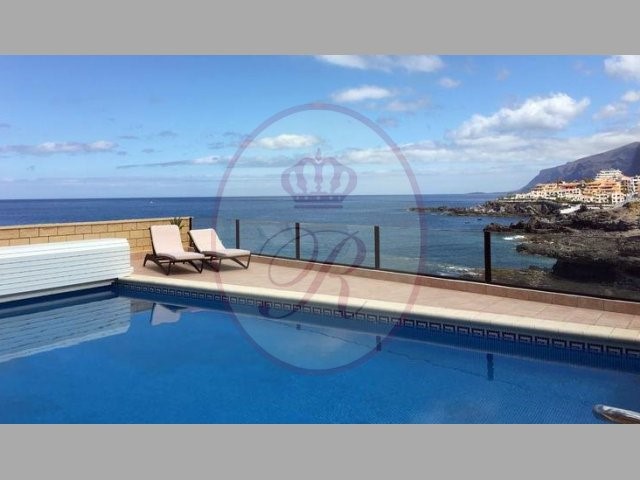 3 bed villa for sale in Puerto de Santiago