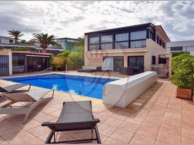 3 bed villa for sale in Puerto de Santiago