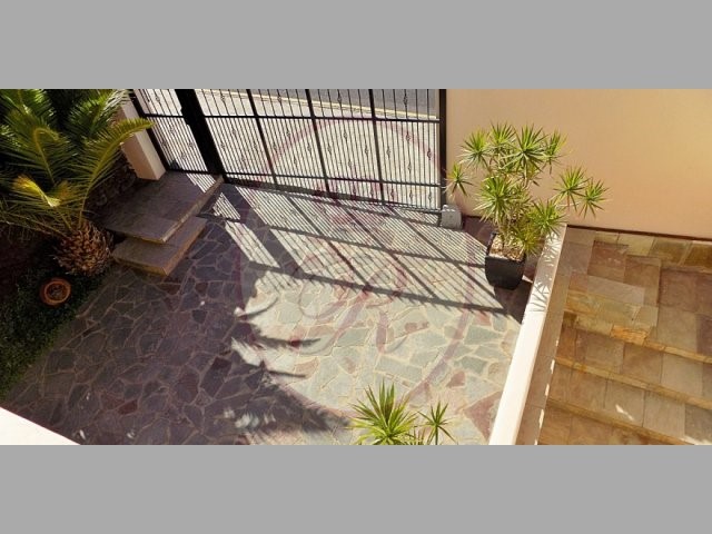 6 bed villa for sale in San Eugenio Alto