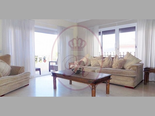 6 bed villa for sale in San Eugenio Alto