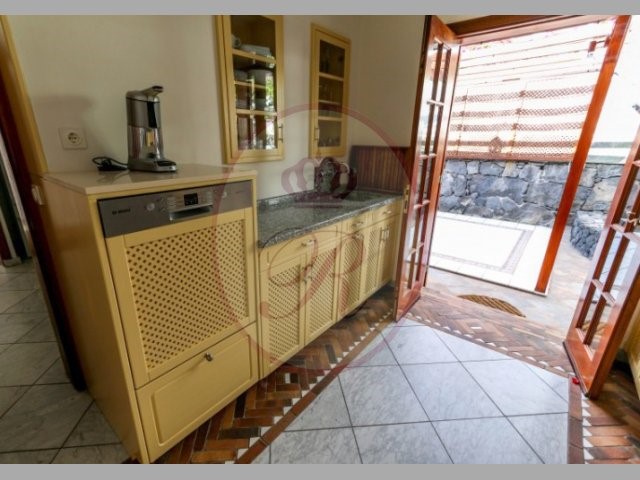 2 bed villa for sale in Crab Island, Los Gigantes