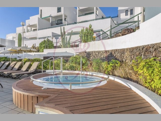 2 bed apartment for sale in Sunset Bay, Torviscas Bajo