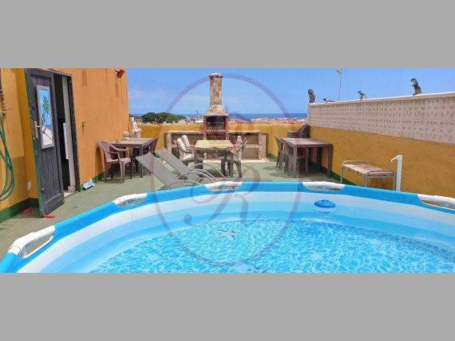 6 bed townhouse for sale in Las Rosas