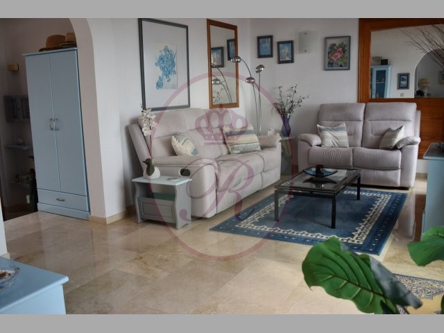 3 bed linked house for sale in Vitacura, Puerto de Santiago