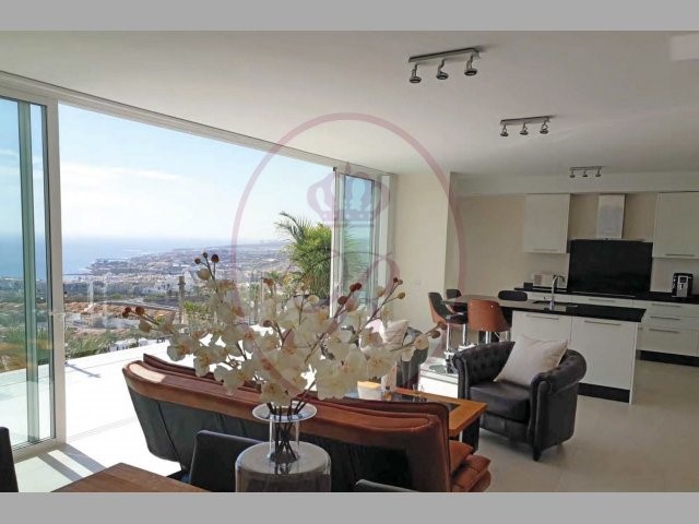 4 bed townhouse for sale in La Tagora, San Eugenio Alto