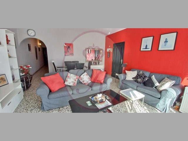 6 bed restaurant for sale in Las Rosas