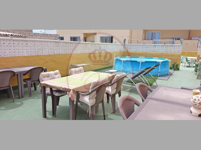 6 bed restaurant for sale in Las Rosas