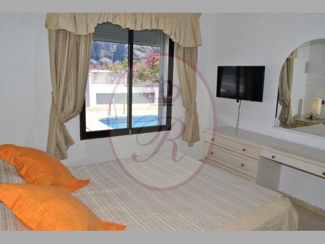3 bed villa for sale in Club I, Los Gigantes